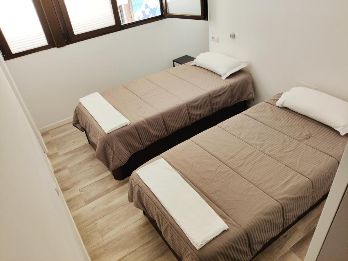 Palafox 23 Pansiyon Madrid Dış mekan fotoğraf
